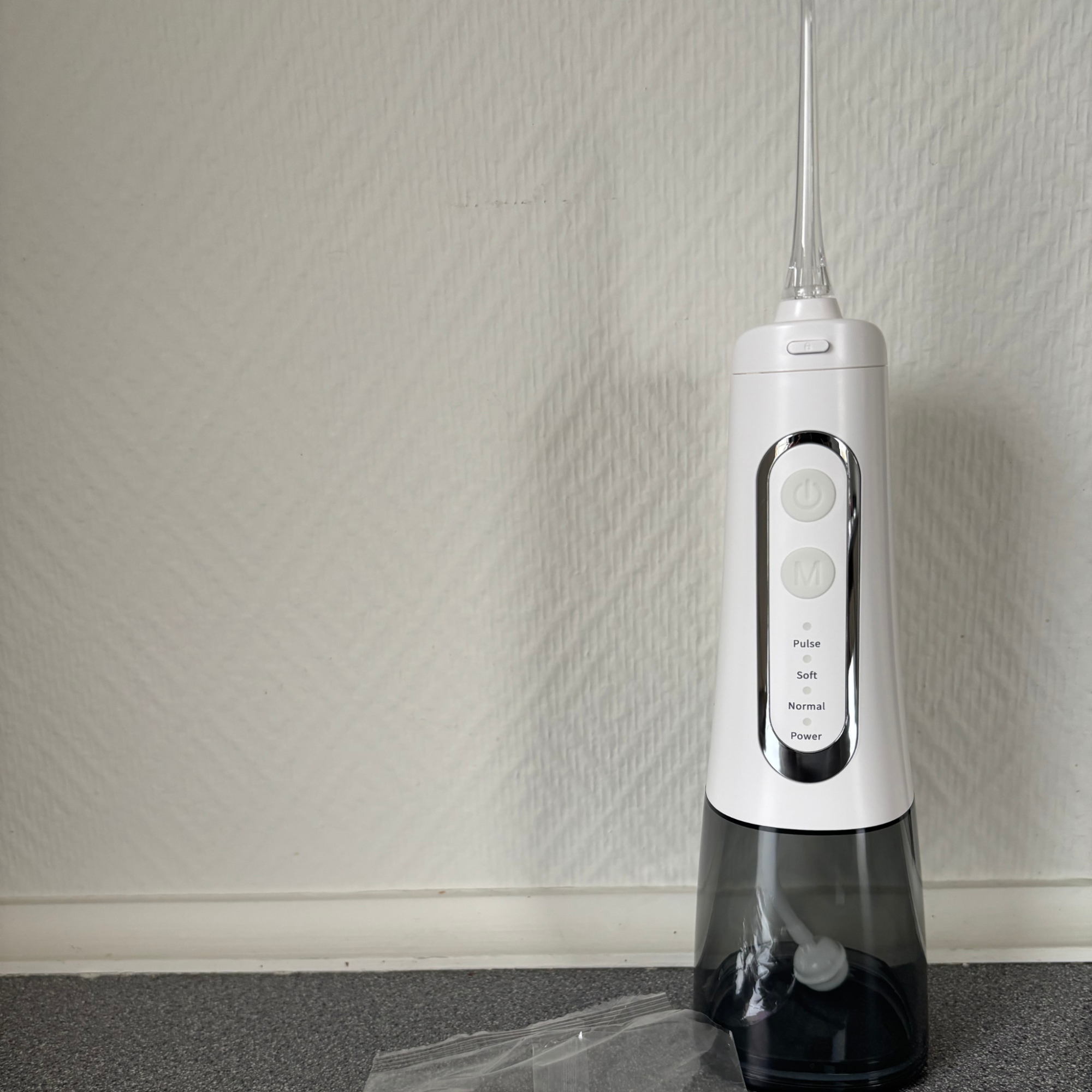 Hvorfor en waterflosser kan være bedre end almindelig tandtråd